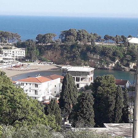 Luka Apartment Ulcinj Buitenkant foto