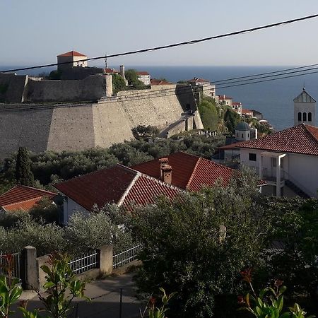 Luka Apartment Ulcinj Buitenkant foto
