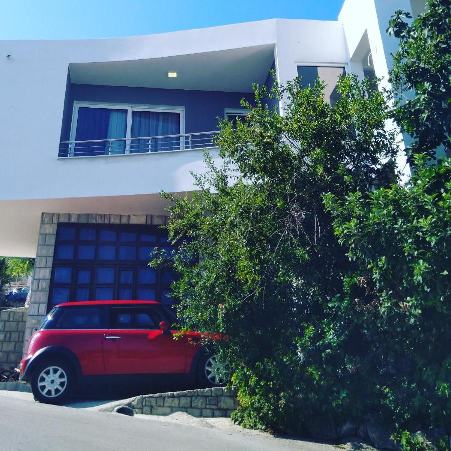 Luka Apartment Ulcinj Buitenkant foto