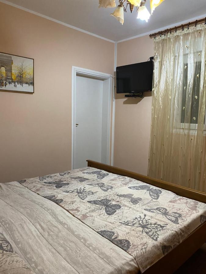 Luka Apartment Ulcinj Buitenkant foto