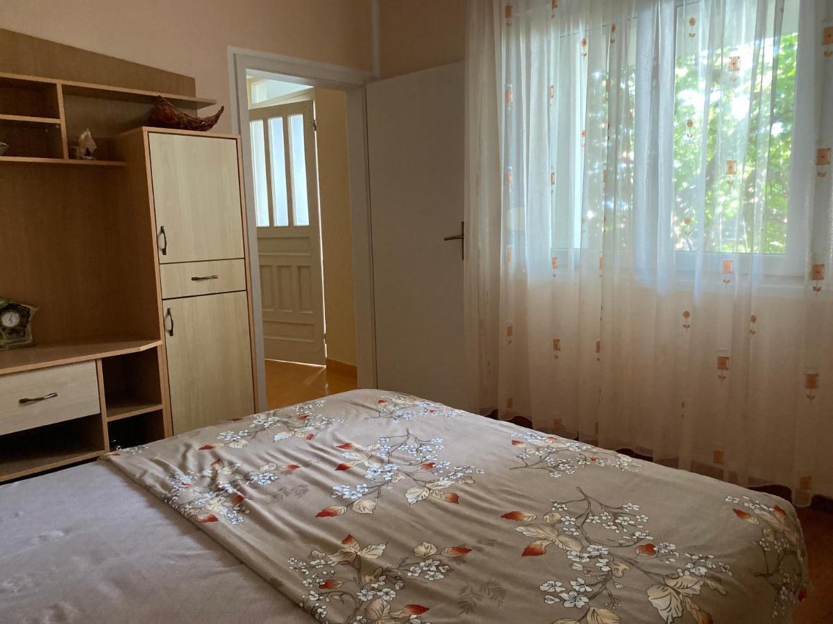 Luka Apartment Ulcinj Buitenkant foto